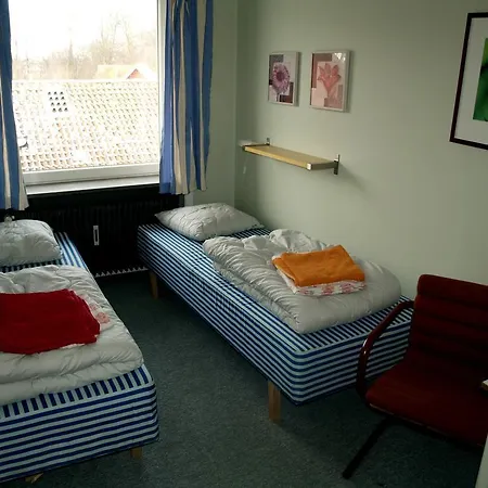 Hostel Maribo Vandrerhjem Auberge de jeunesse *