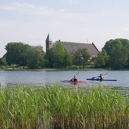 Hostel Maribo Vandrerhjem Auberge de jeunesse *